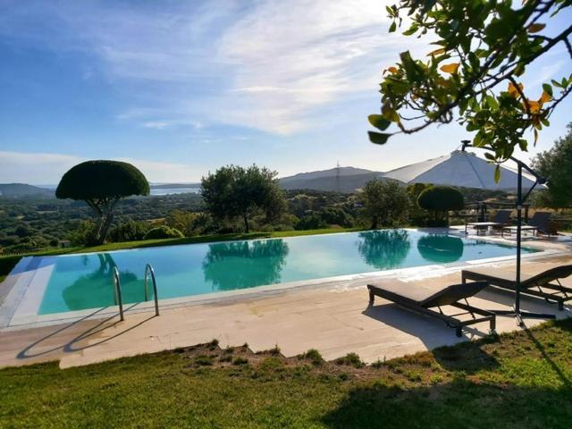 Villa Alba Esclusiva Villa Con Piscina A Sfioro E Vista Mozzafiato Sul Mare คุญญานา ภายนอก รูปภาพ